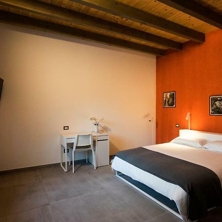 La Casa Di Raffaele Hotel Matera Exterior photo