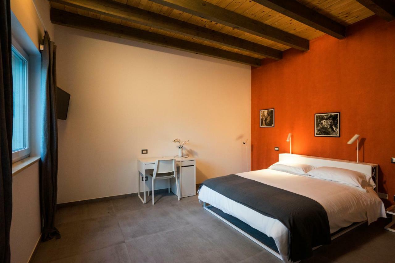 La Casa Di Raffaele Hotel Matera Exterior photo